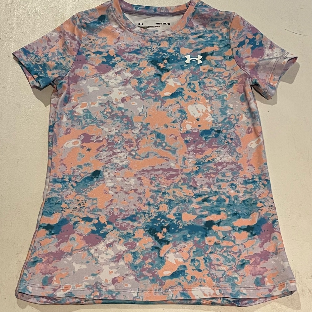 Under Armour Girls Pastel Abstract Tee, Size Youth Medium (YM)